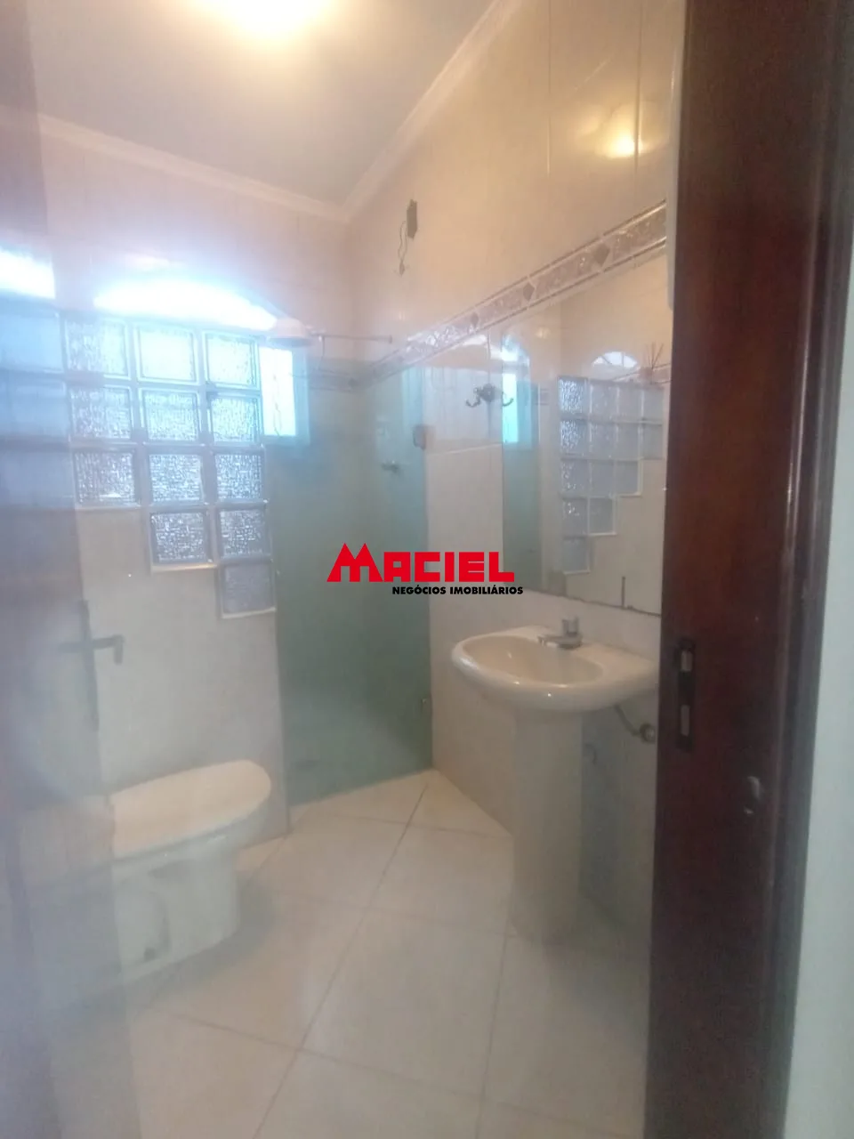 Comprar Casa / Sobrado em S&atilde;o Jos&eacute; dos Campos R$ 750.000,00 - Foto 40