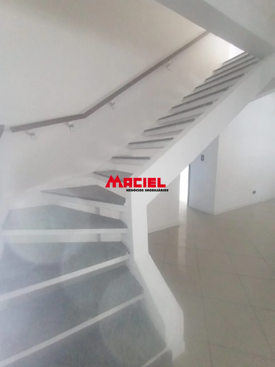 Comprar Casa / Sobrado em S&atilde;o Jos&eacute; dos Campos R$ 750.000,00 - Foto 45