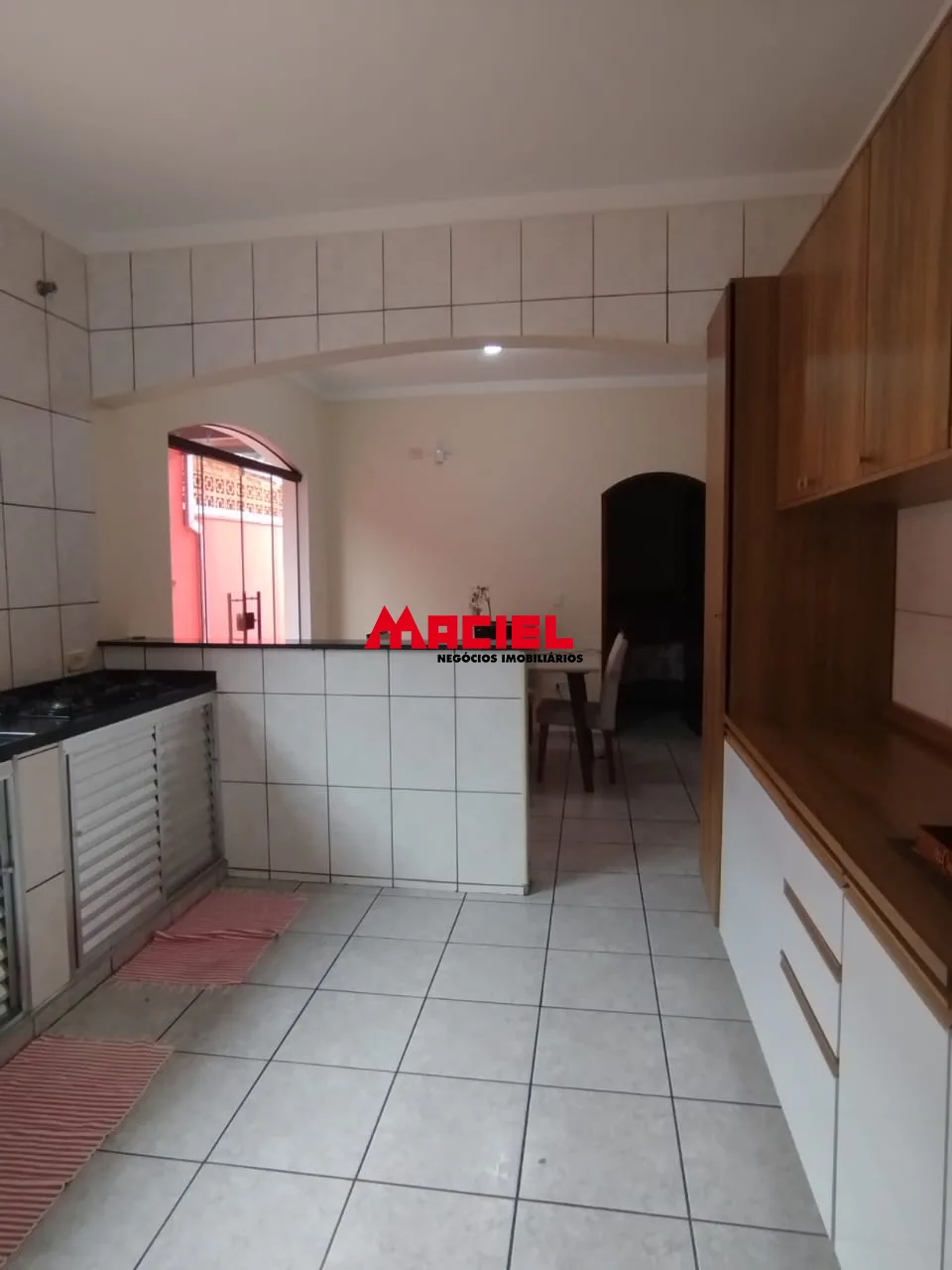 Alugar Casa / Sobrado em S&atilde;o Jos&eacute; dos Campos R$ 2.200,00 - Foto 7