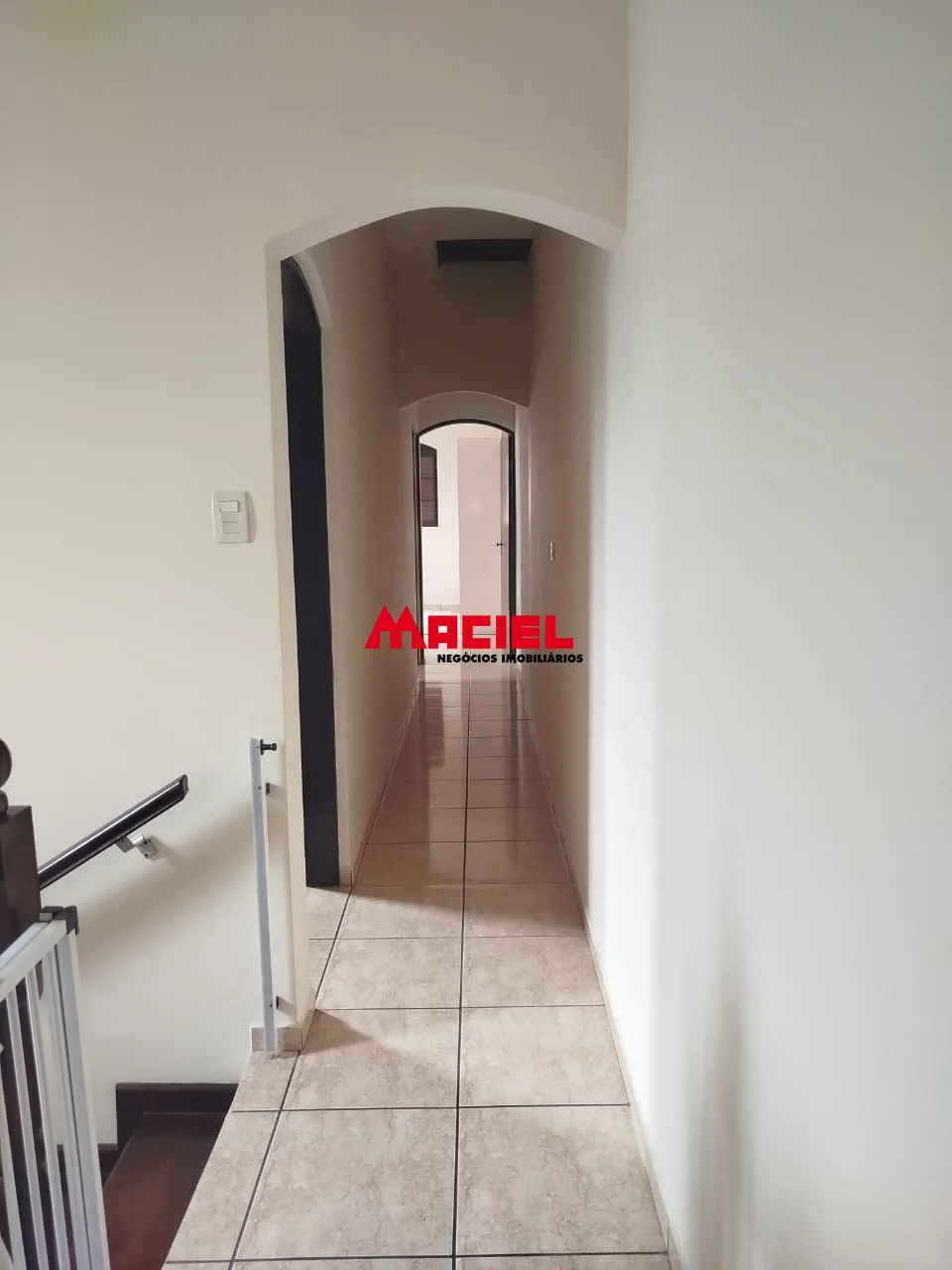 Alugar Casa / Sobrado em S&atilde;o Jos&eacute; dos Campos R$ 2.200,00 - Foto 8