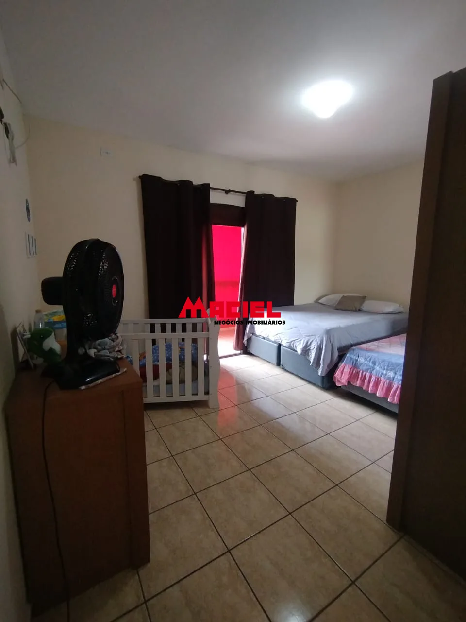 Alugar Casa / Sobrado em S&atilde;o Jos&eacute; dos Campos R$ 2.200,00 - Foto 13