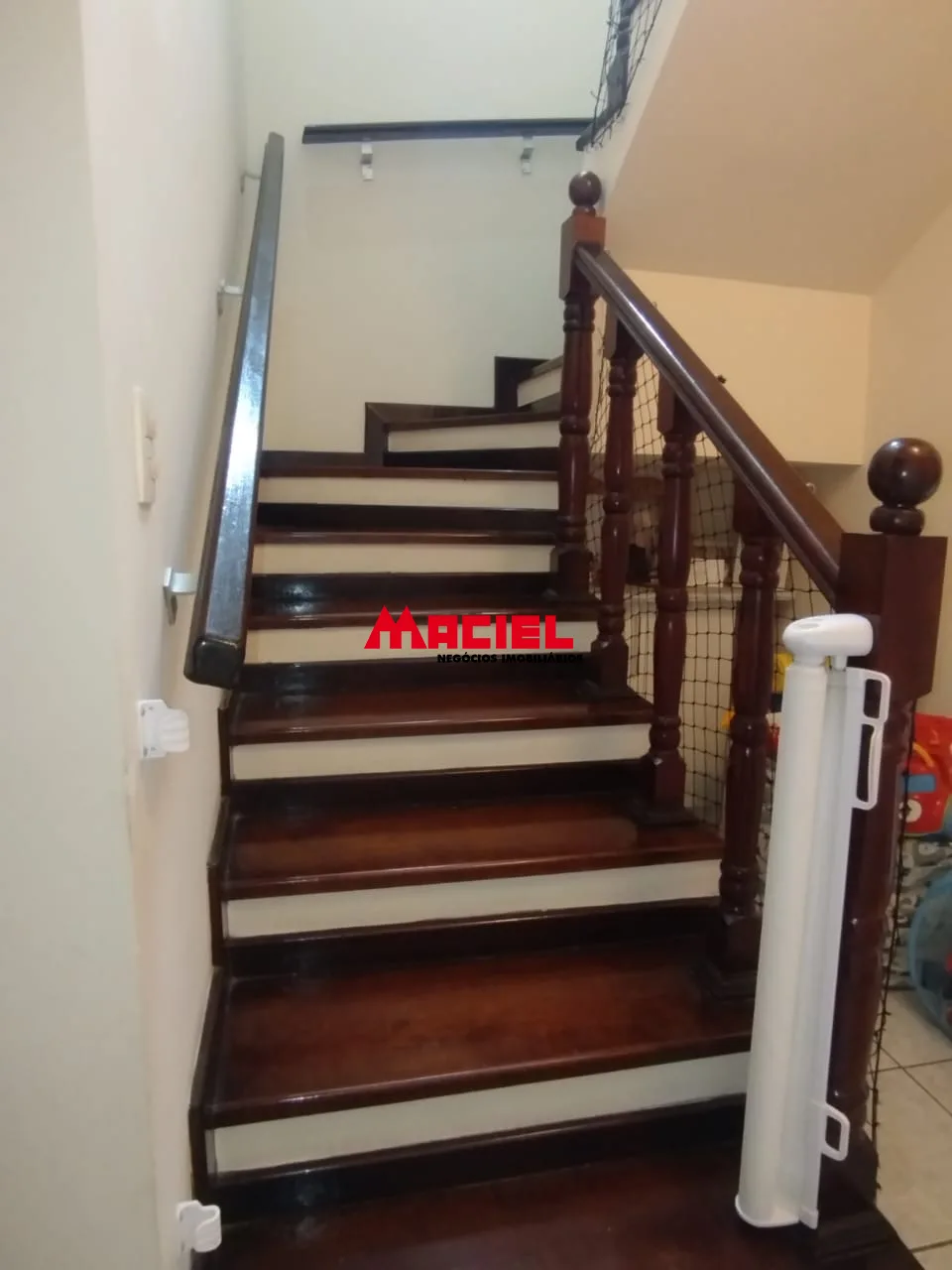 Alugar Casa / Sobrado em S&atilde;o Jos&eacute; dos Campos R$ 2.200,00 - Foto 25