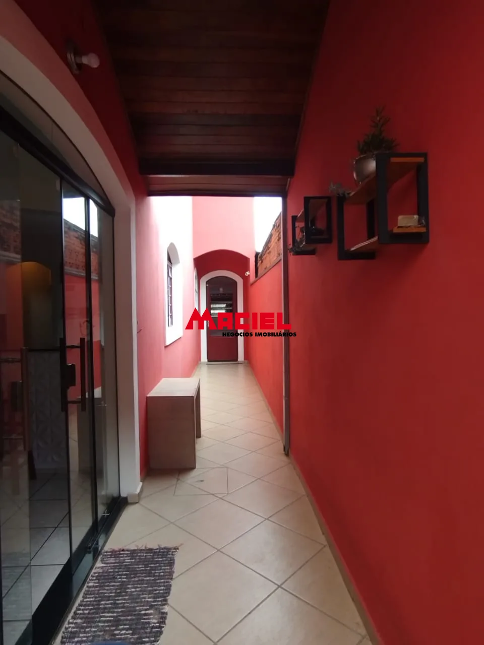 Alugar Casa / Sobrado em S&atilde;o Jos&eacute; dos Campos R$ 2.200,00 - Foto 28