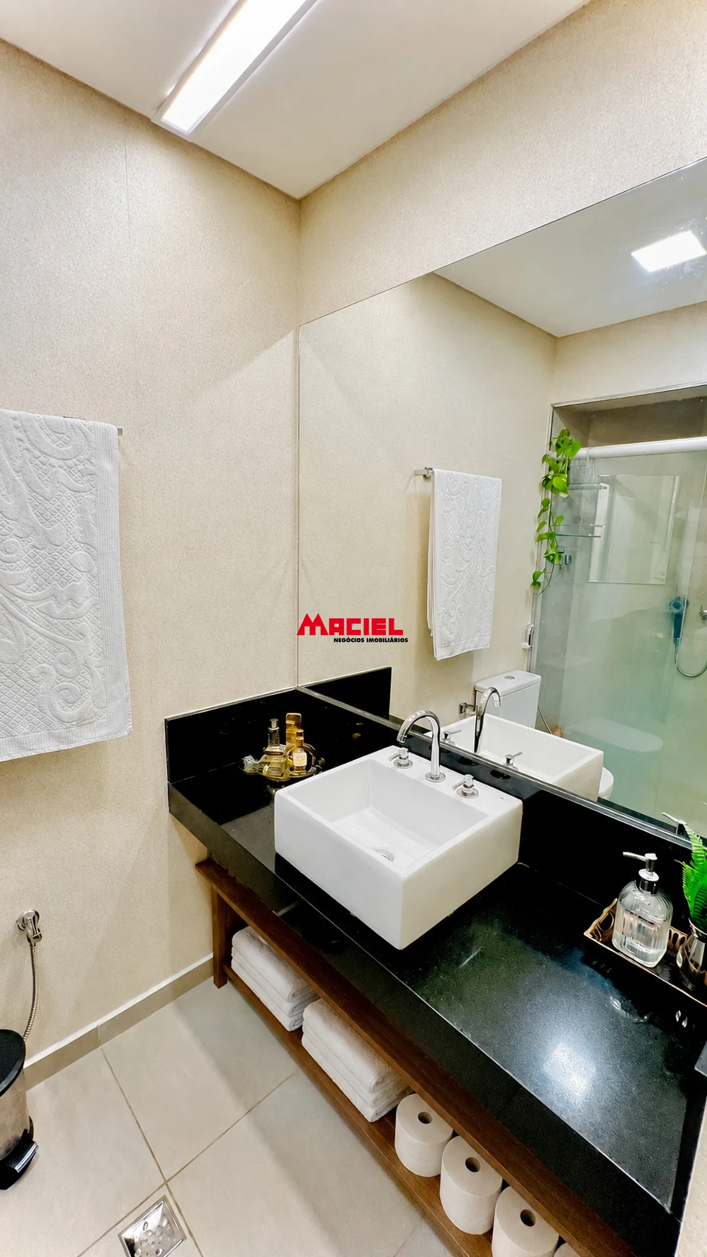 Comprar Apartamento / Padr&atilde;o em S&atilde;o Jos&eacute; dos Campos R$ 958.000,00 - Foto 14