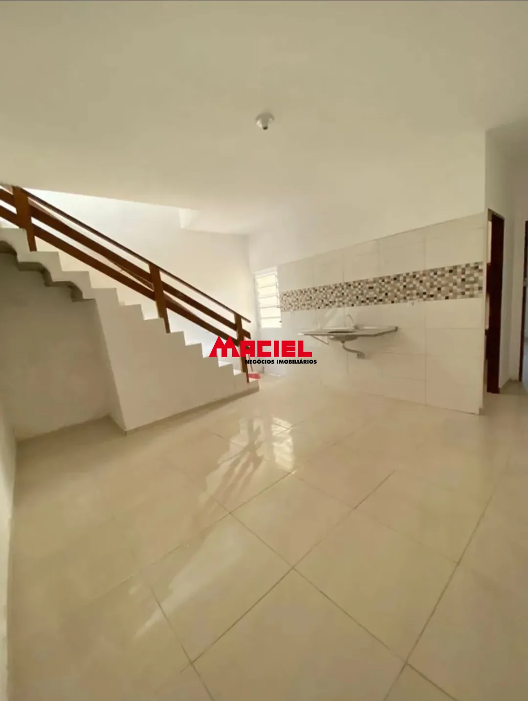 Comprar Casa / Padr&atilde;o em S&atilde;o Jos&eacute; dos Campos R$ 330.000,00 - Foto 2
