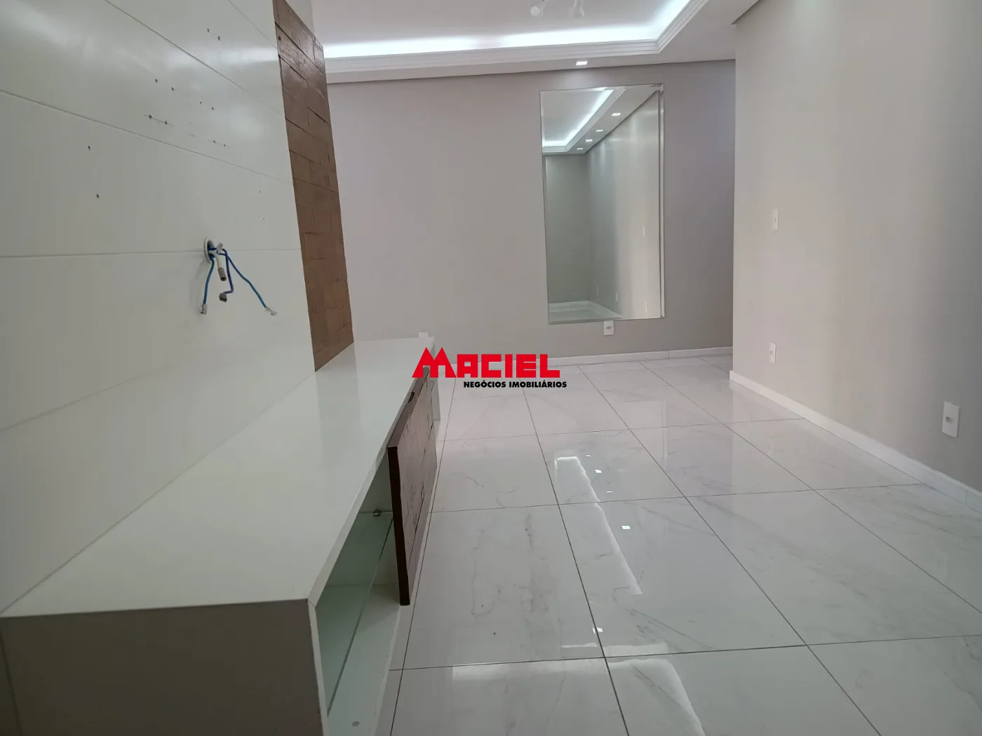 Alugar Apartamento / Padr&atilde;o em S&atilde;o Jos&eacute; dos Campos R$ 3.200,00 - Foto 8