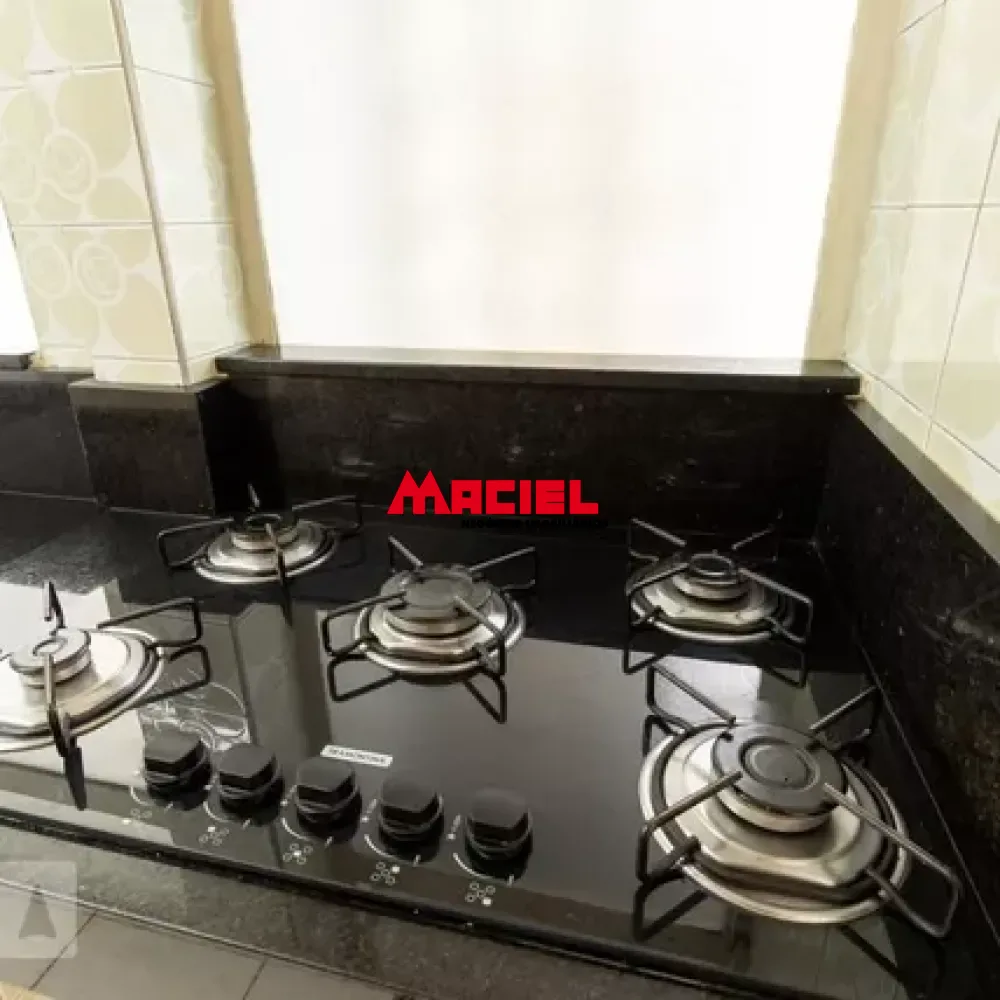 Alugar Apartamento / Padr&atilde;o em S&atilde;o Jos&eacute; dos Campos R$ 3.000,00 - Foto 1