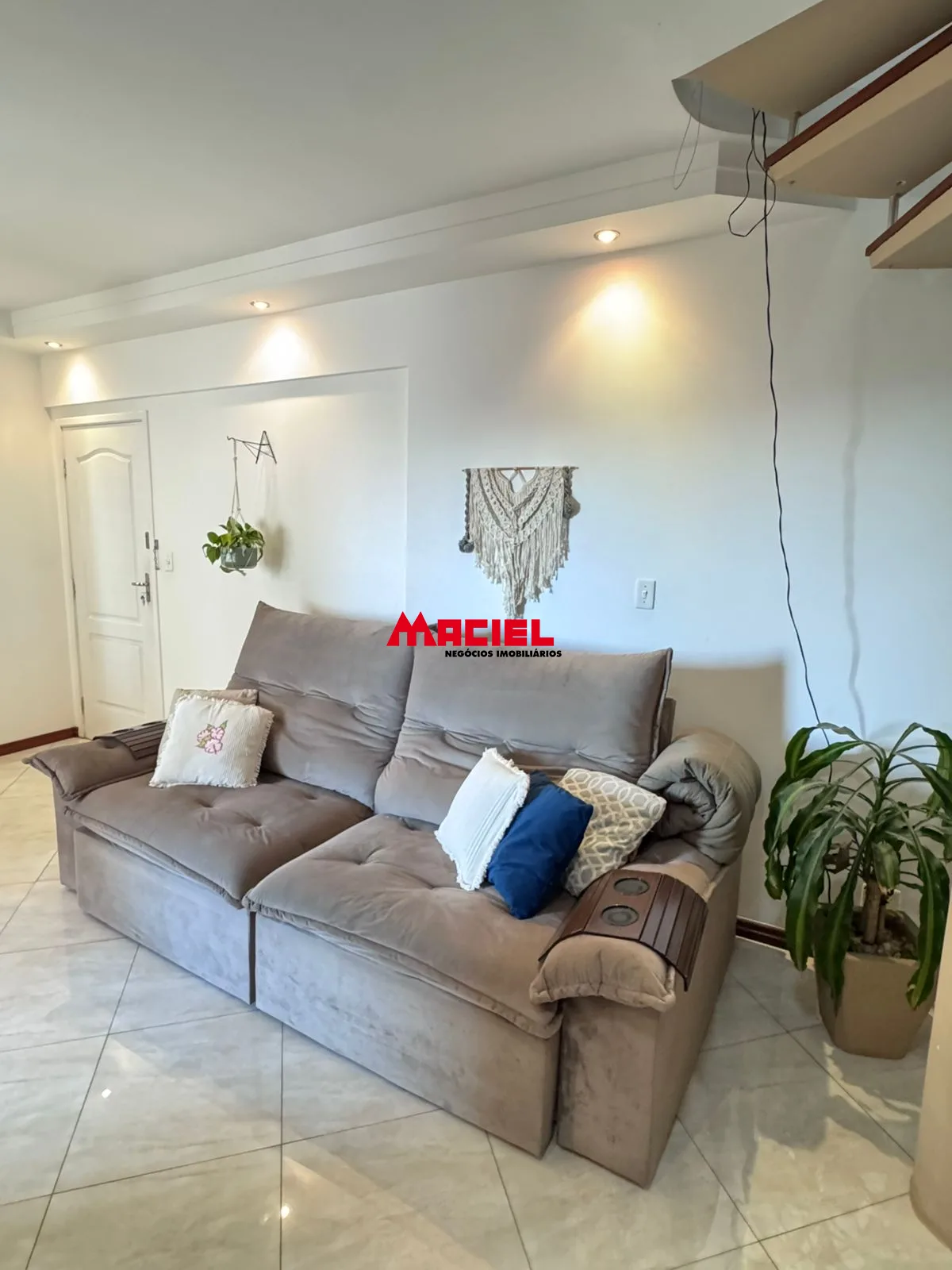 Comprar Apartamento / Cobertura em S&atilde;o Jos&eacute; dos Campos R$ 1.060.000,00 - Foto 3