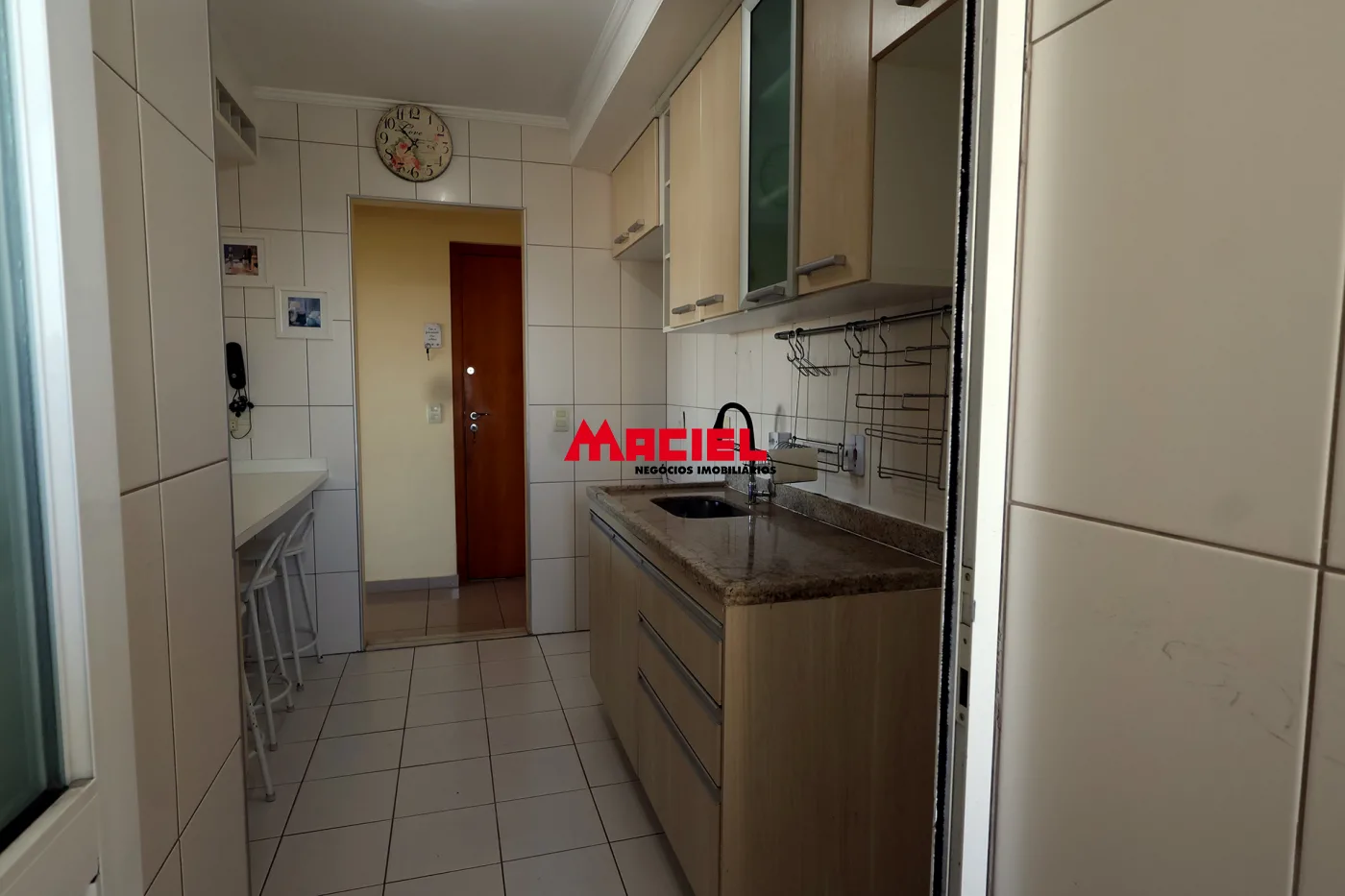 Alugar Apartamento / Padr&atilde;o em S&atilde;o Jos&eacute; dos Campos R$ 1.298,98 - Foto 6