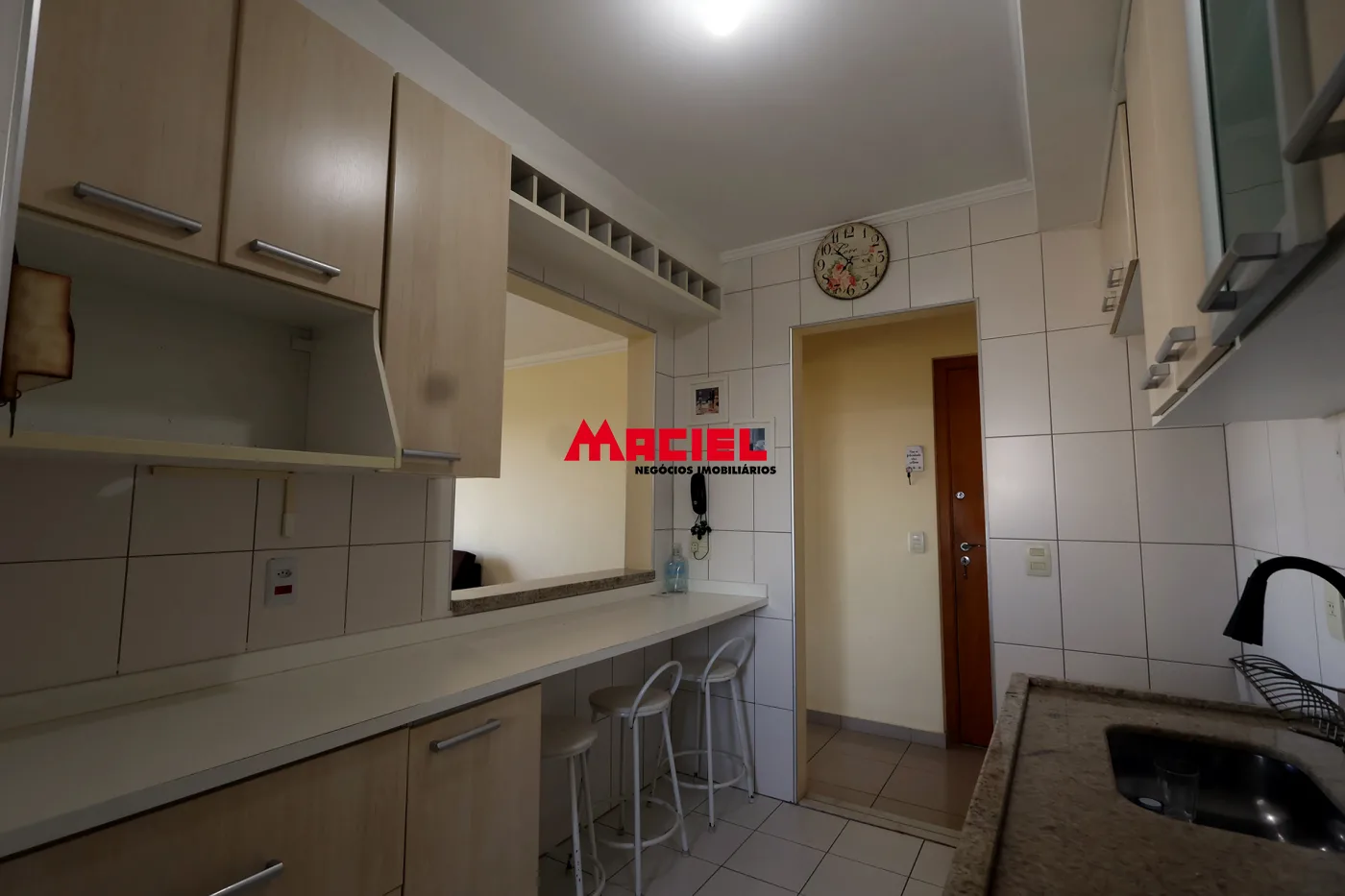 Alugar Apartamento / Padr&atilde;o em S&atilde;o Jos&eacute; dos Campos R$ 1.298,98 - Foto 7