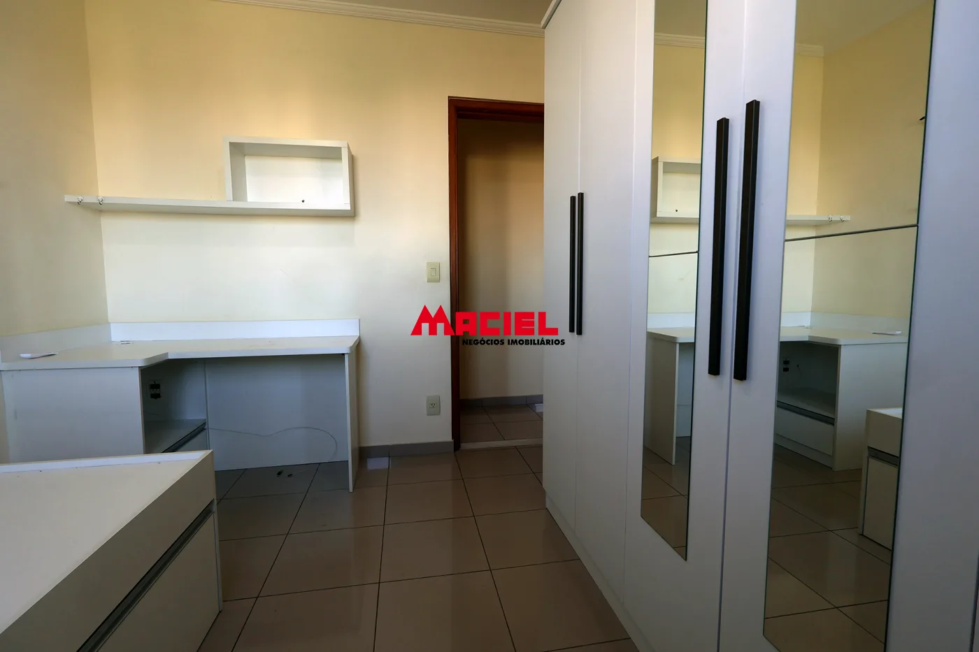 Alugar Apartamento / Padr&atilde;o em S&atilde;o Jos&eacute; dos Campos R$ 1.298,98 - Foto 18
