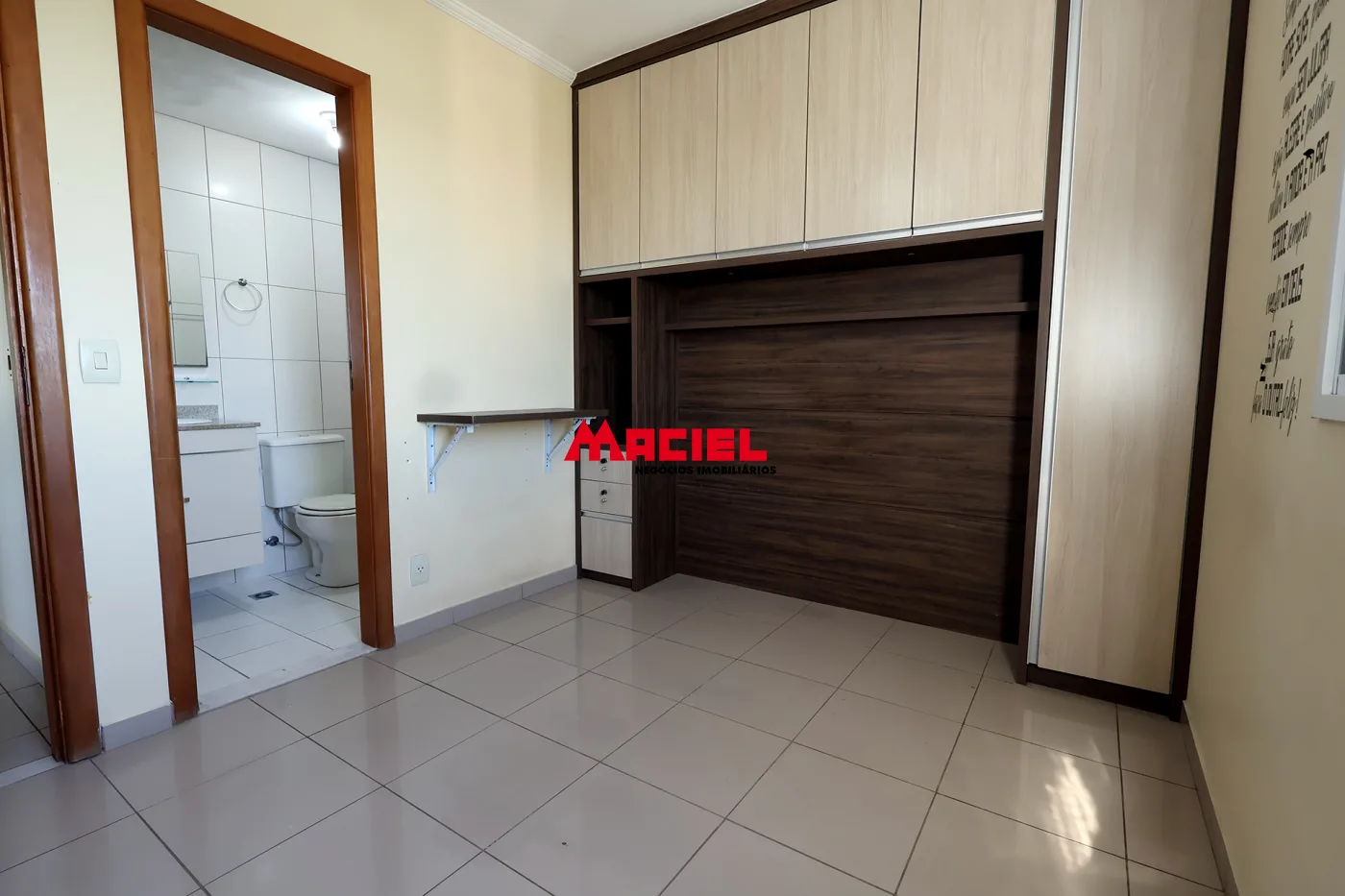Alugar Apartamento / Padr&atilde;o em S&atilde;o Jos&eacute; dos Campos R$ 1.298,98 - Foto 23