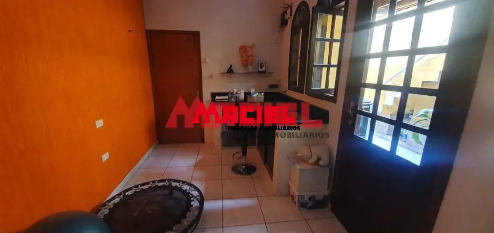 Comprar Casa / Padr&atilde;o em S&atilde;o Jos&eacute; dos Campos R$ 400.000,00 - Foto 11