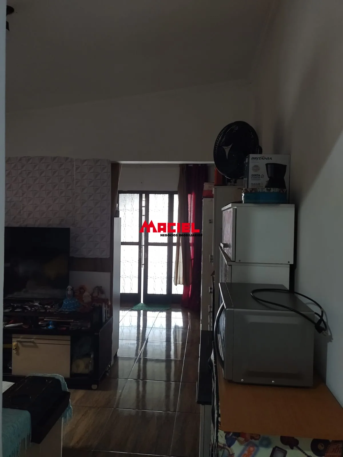 Comprar Casa / Padr&atilde;o em S&atilde;o Jos&eacute; dos Campos R$ 300.000,00 - Foto 4