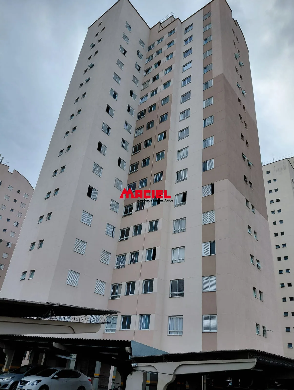 Alugar Apartamento / Padr&atilde;o em S&atilde;o Jos&eacute; dos Campos R$ 2.900,00 - Foto 1