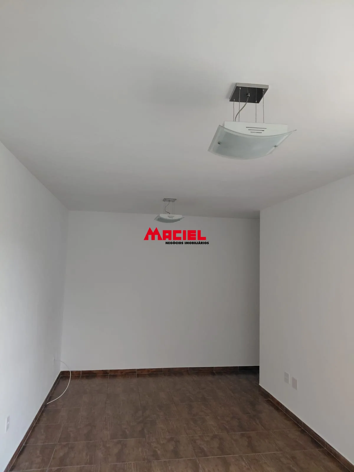 Alugar Apartamento / Padr&atilde;o em S&atilde;o Jos&eacute; dos Campos R$ 2.900,00 - Foto 3