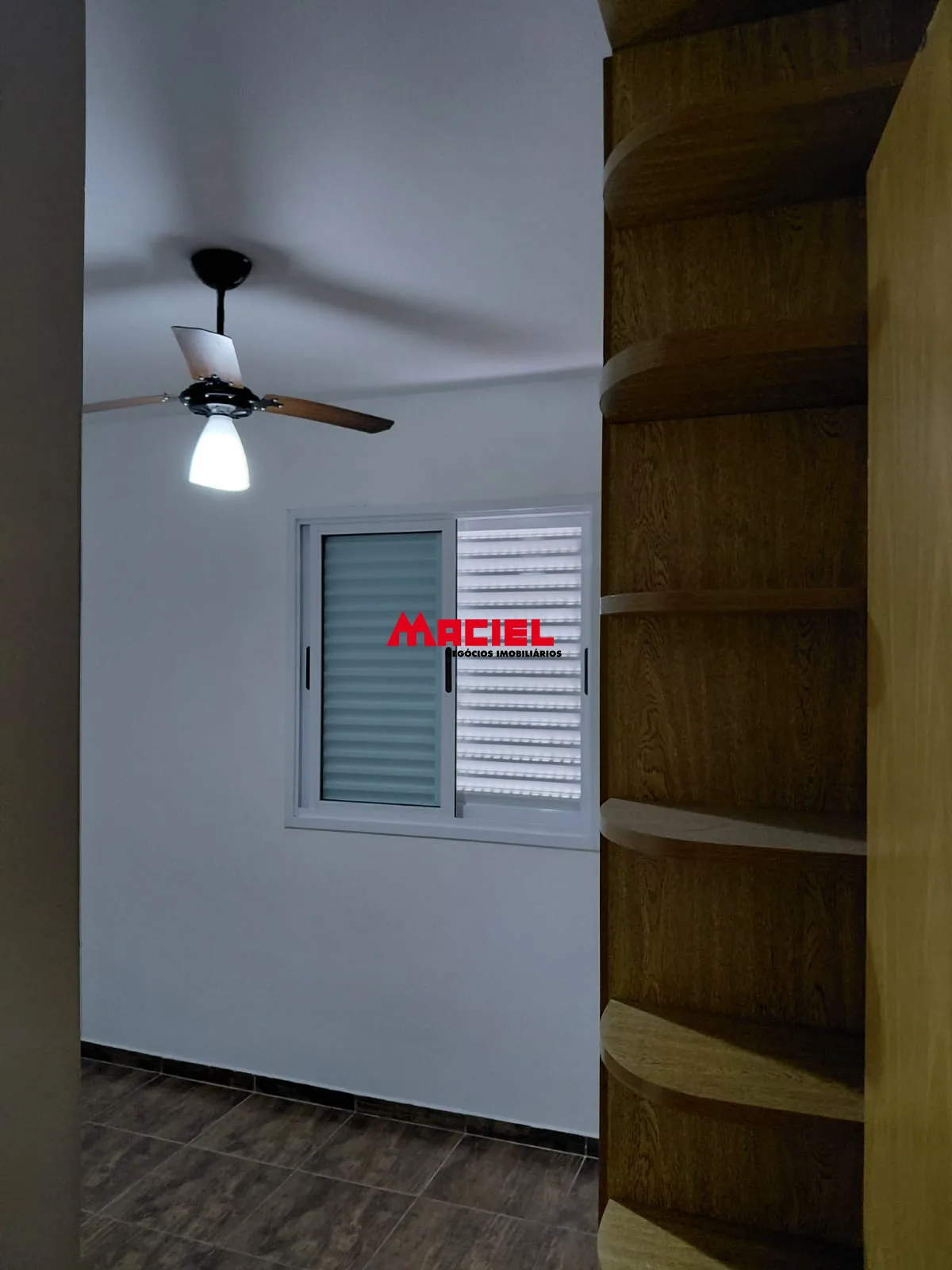 Alugar Apartamento / Padr&atilde;o em S&atilde;o Jos&eacute; dos Campos R$ 2.900,00 - Foto 5