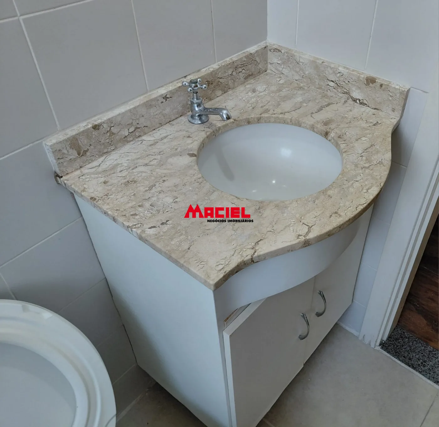 Alugar Apartamento / Padr&atilde;o em S&atilde;o Jos&eacute; dos Campos R$ 2.900,00 - Foto 8