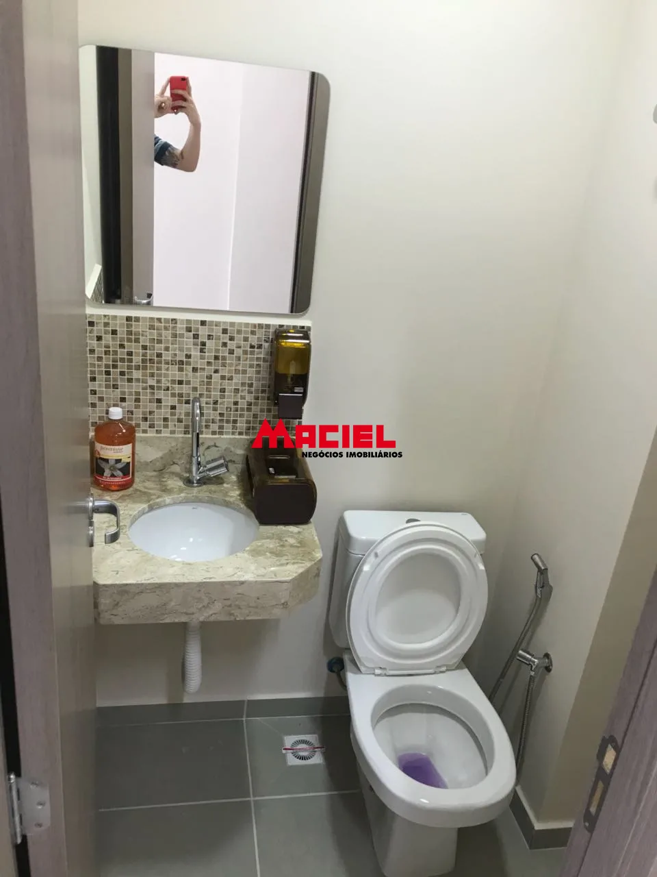 Comprar Comercial / Sala em Edif&iacute;cio/Condom&iacute;nio em S&atilde;o Jos&eacute; dos Campos R$ 300.000,00 - Foto 4