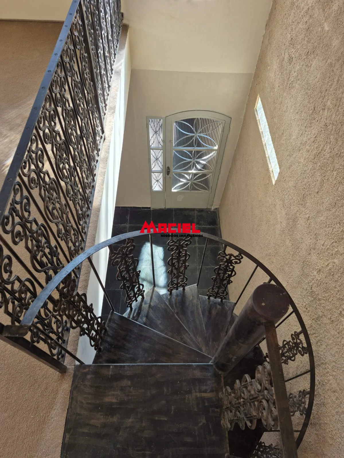 Alugar Casa / Sobrado em S&atilde;o Jos&eacute; dos Campos R$ 3.700,00 - Foto 5