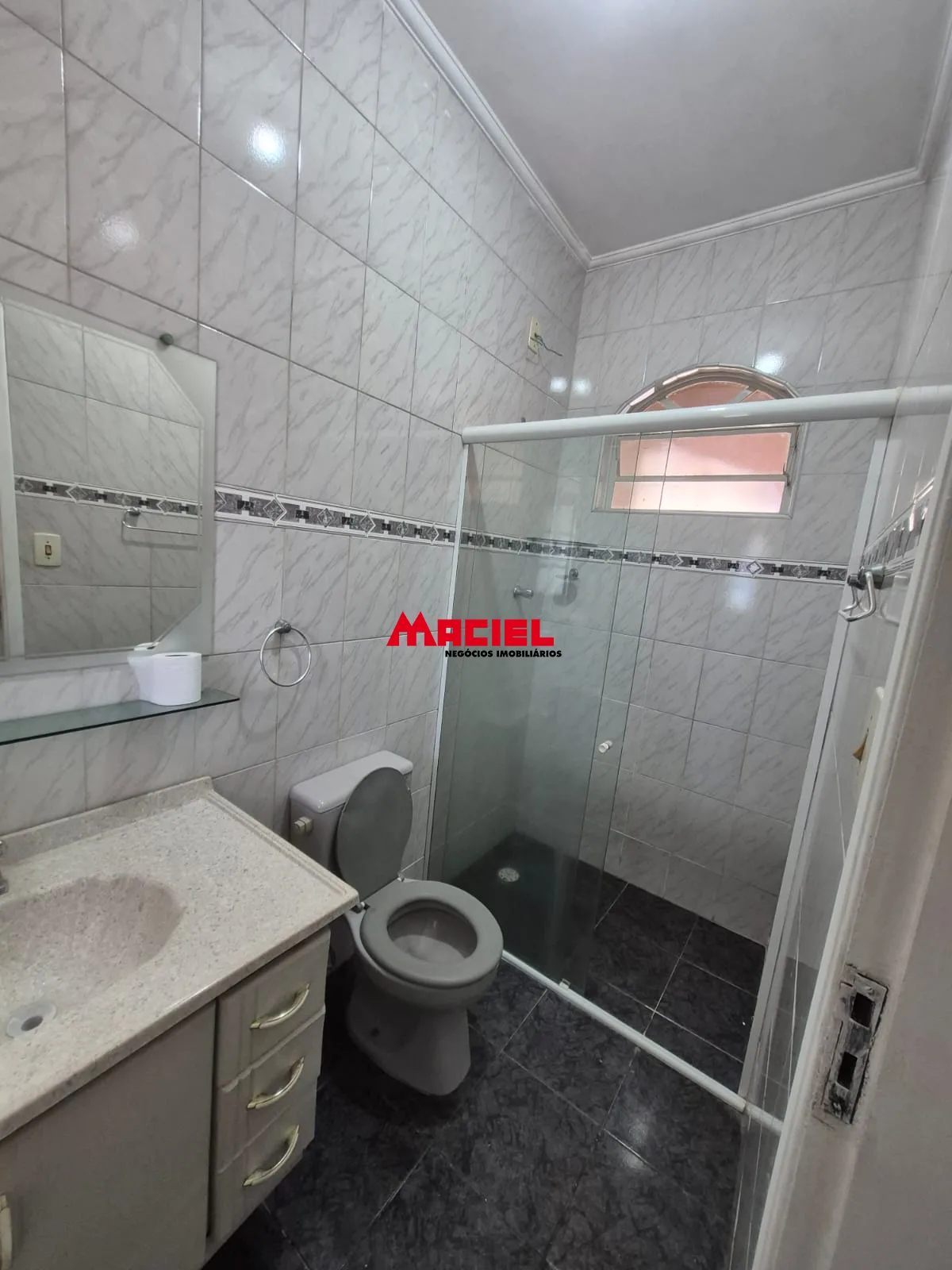 Alugar Casa / Sobrado em S&atilde;o Jos&eacute; dos Campos R$ 3.700,00 - Foto 19