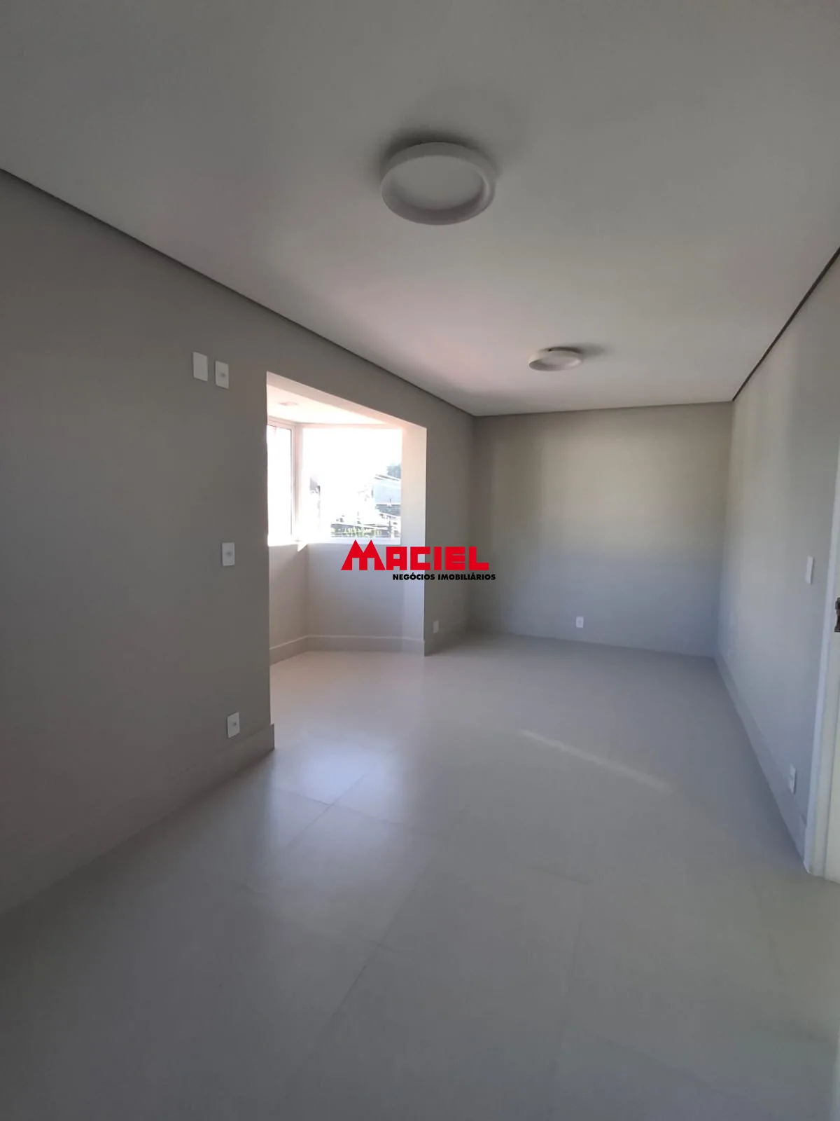 Alugar Comercial / Ponto Comercial em S&atilde;o Jos&eacute; dos Campos R$ 16.000,00 - Foto 22