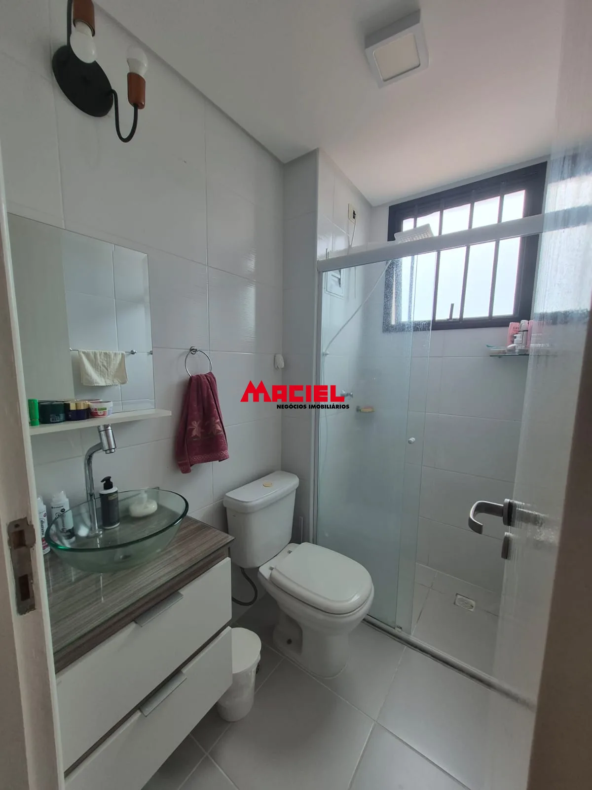 Comprar Apartamento / Padr&atilde;o em S&atilde;o Jos&eacute; dos Campos R$ 455.000,00 - Foto 2