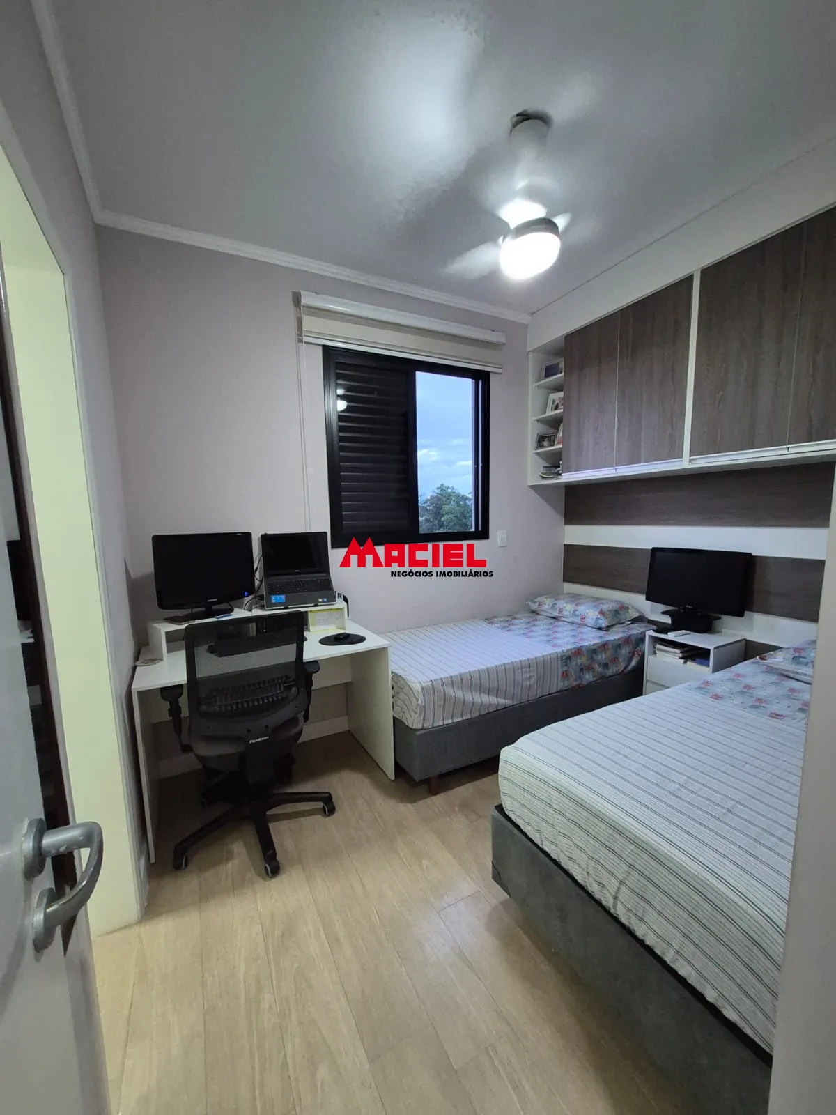 Comprar Apartamento / Padr&atilde;o em S&atilde;o Jos&eacute; dos Campos R$ 455.000,00 - Foto 15