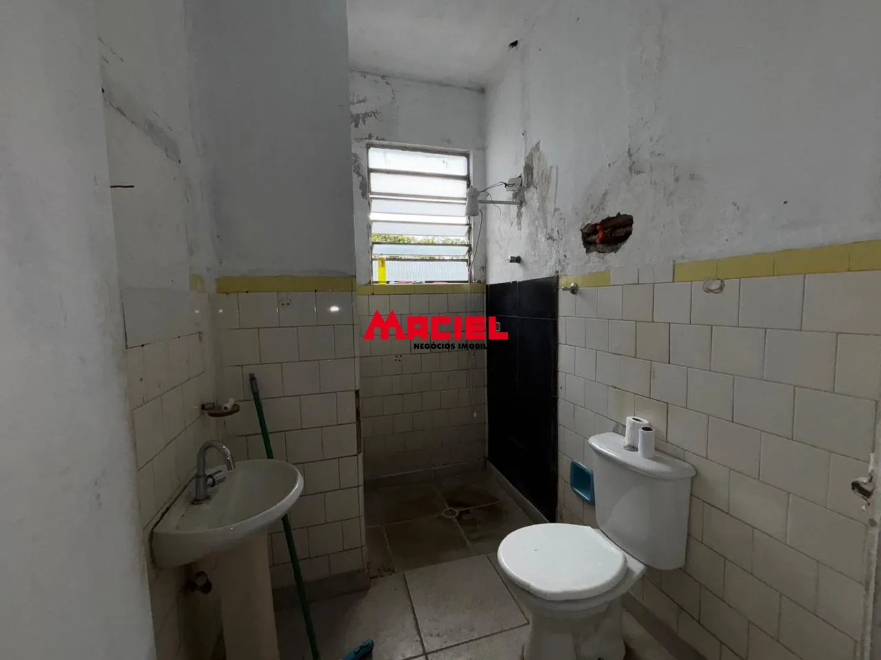 Comprar Casa / Padr&atilde;o em S&atilde;o Jos&eacute; dos Campos R$ 550.000,00 - Foto 3