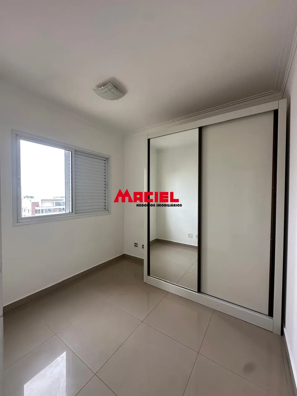 Alugar Apartamento / Padr&atilde;o em S&atilde;o Jos&eacute; dos Campos R$ 3.400,00 - Foto 13