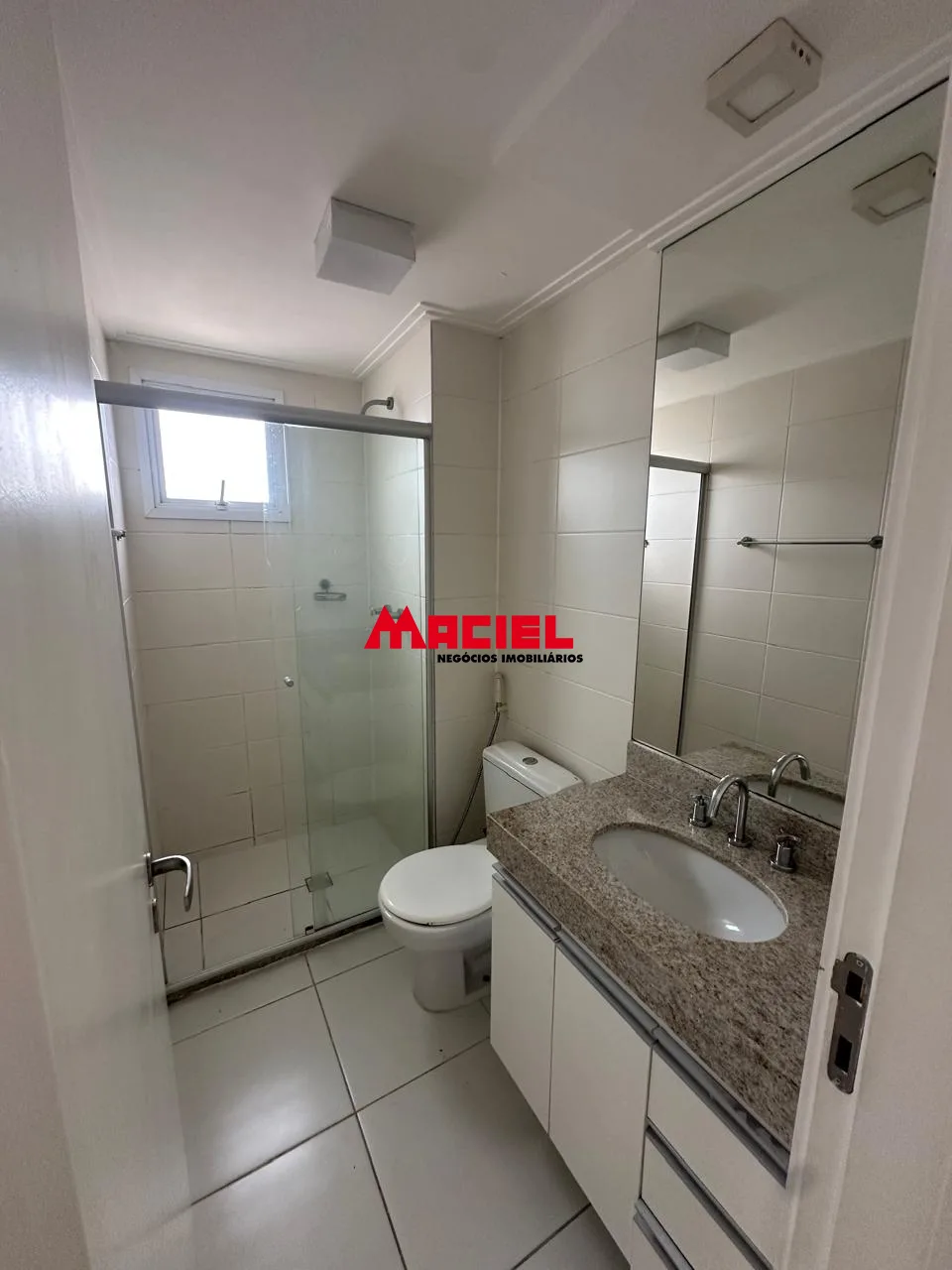 Alugar Apartamento / Padr&atilde;o em S&atilde;o Jos&eacute; dos Campos R$ 3.400,00 - Foto 21