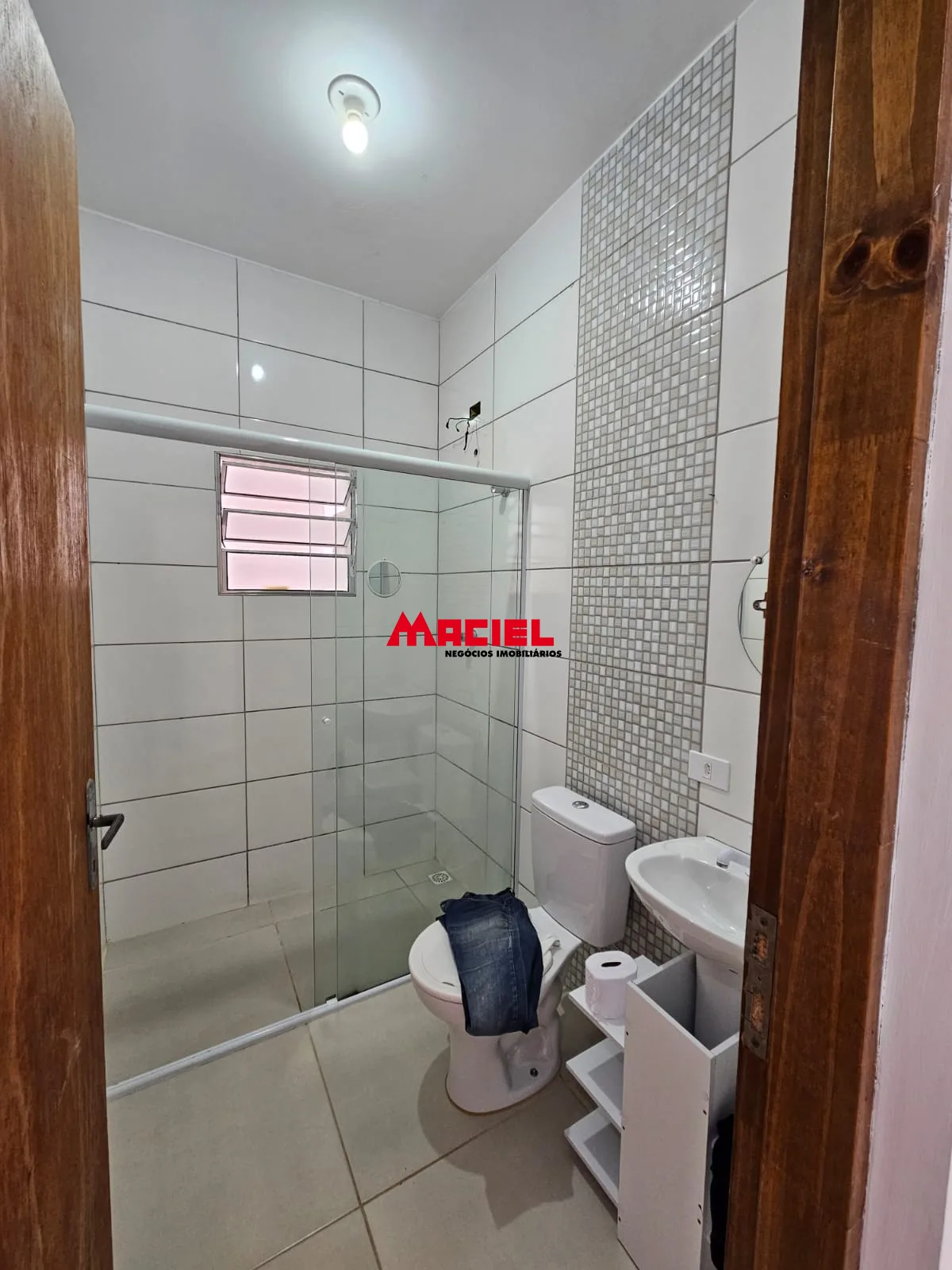 Alugar Casa / Padr&atilde;o em S&atilde;o Jos&eacute; dos Campos R$ 1.500,00 - Foto 15