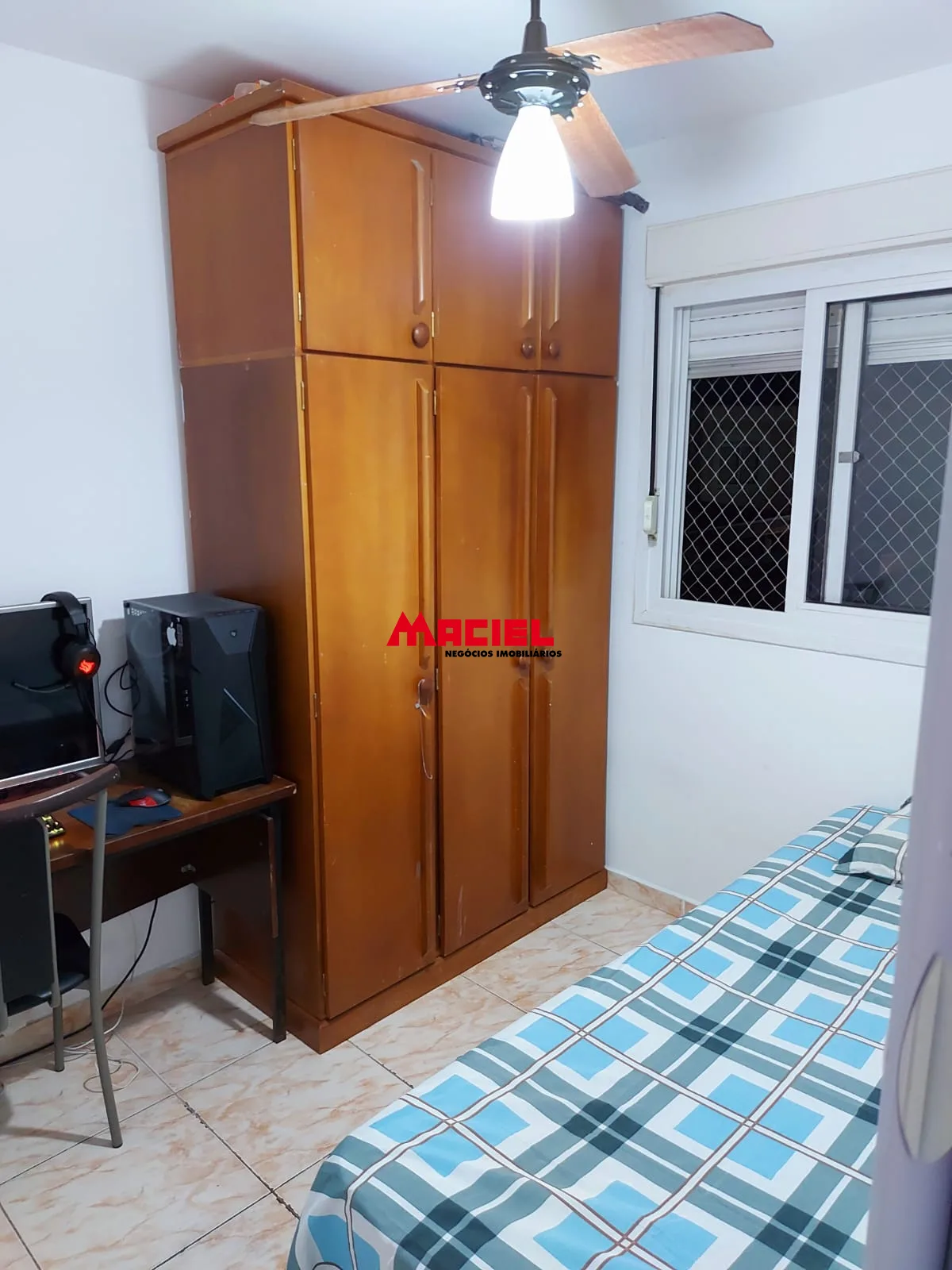 Comprar Casa / Condom&iacute;nio em S&atilde;o Jos&eacute; dos Campos R$ 450.000,00 - Foto 2