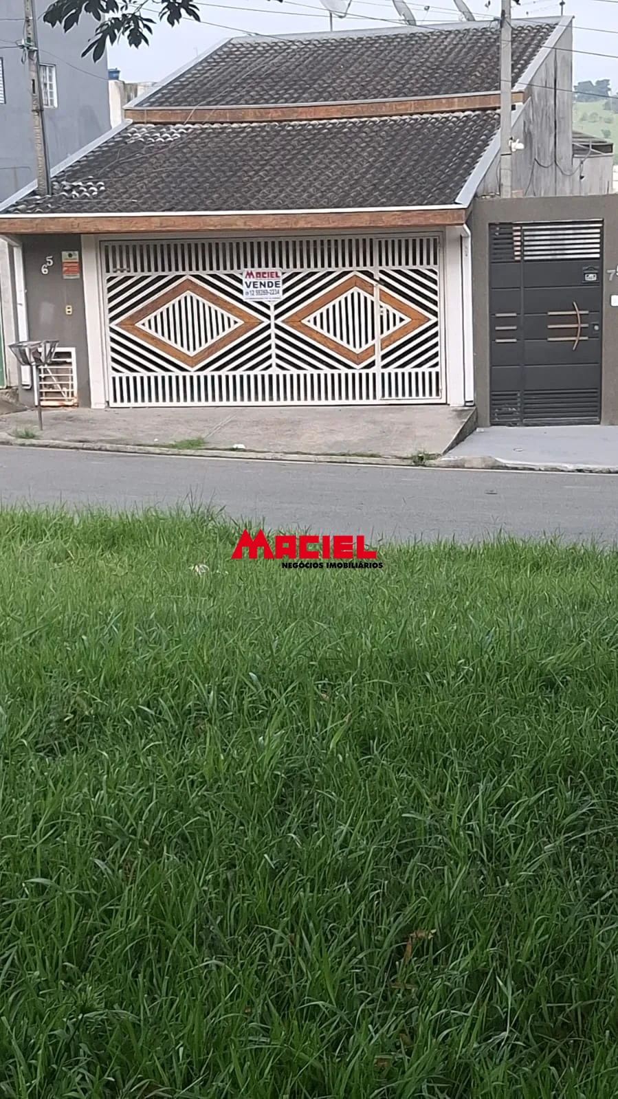 Alugar Casa / Padr&atilde;o em S&atilde;o Jos&eacute; dos Campos R$ 1.200,00 - Foto 3