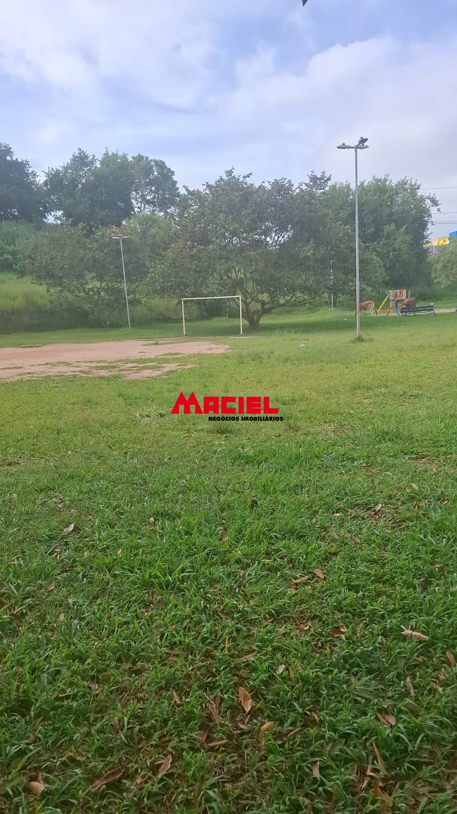 Alugar Casa / Padr&atilde;o em S&atilde;o Jos&eacute; dos Campos R$ 1.200,00 - Foto 7