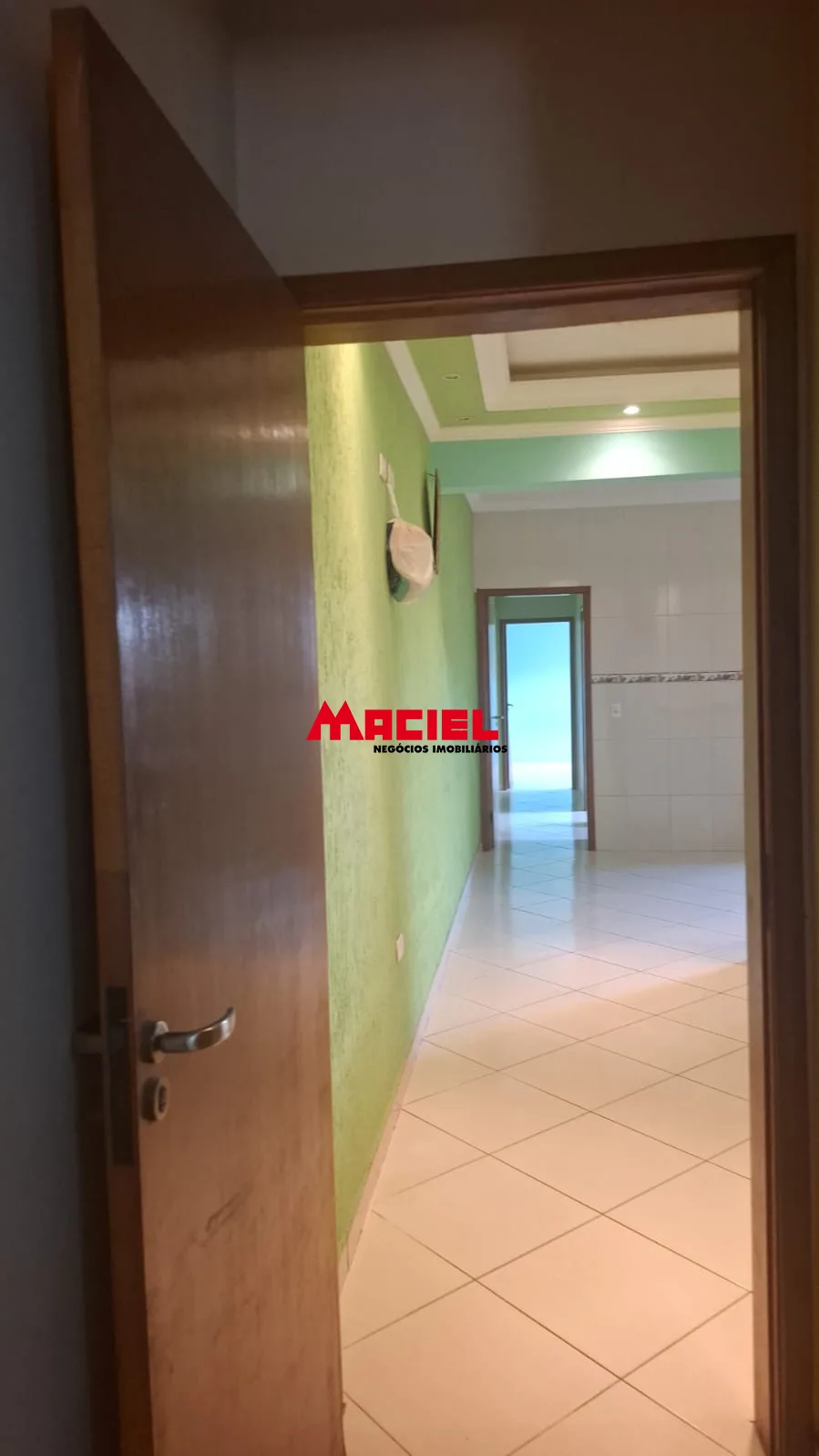 Alugar Casa / Padr&atilde;o em S&atilde;o Jos&eacute; dos Campos R$ 1.200,00 - Foto 13