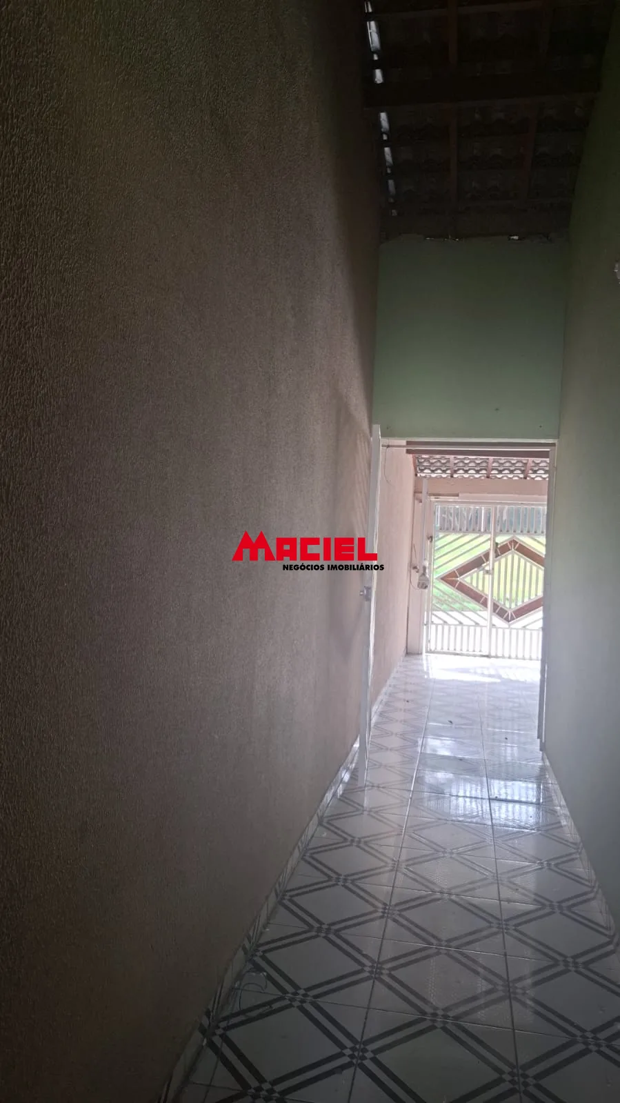 Alugar Casa / Padr&atilde;o em S&atilde;o Jos&eacute; dos Campos R$ 1.200,00 - Foto 14