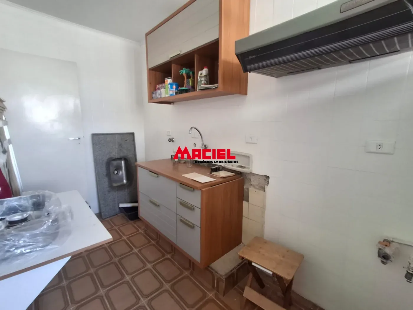 Alugar Apartamento / Padr&atilde;o em S&atilde;o Jos&eacute; dos Campos R$ 2.800,00 - Foto 4
