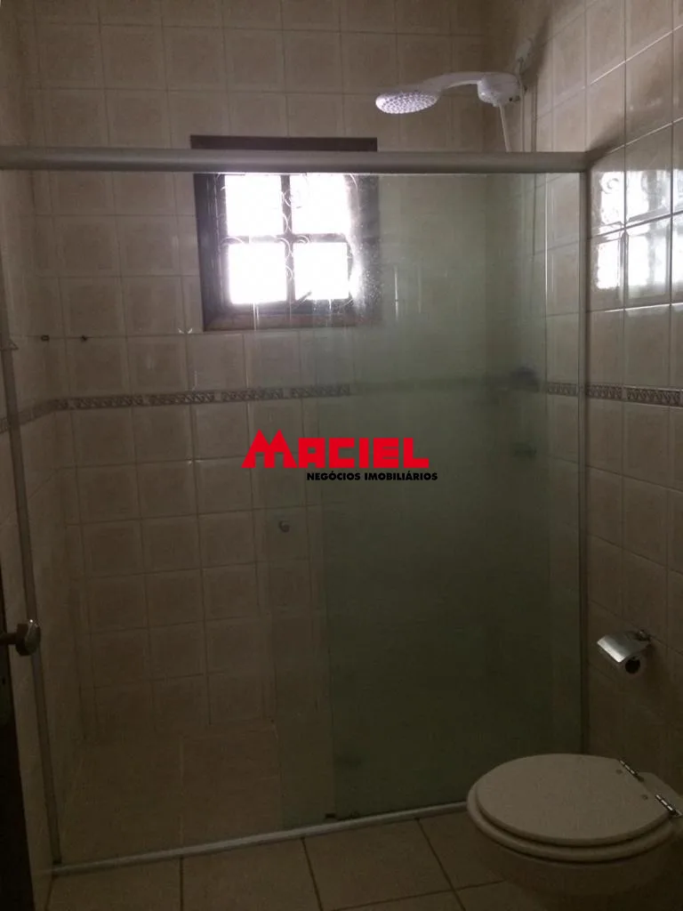 Alugar Casa / Sobrado em S&atilde;o Jos&eacute; dos Campos R$ 3.000,00 - Foto 17