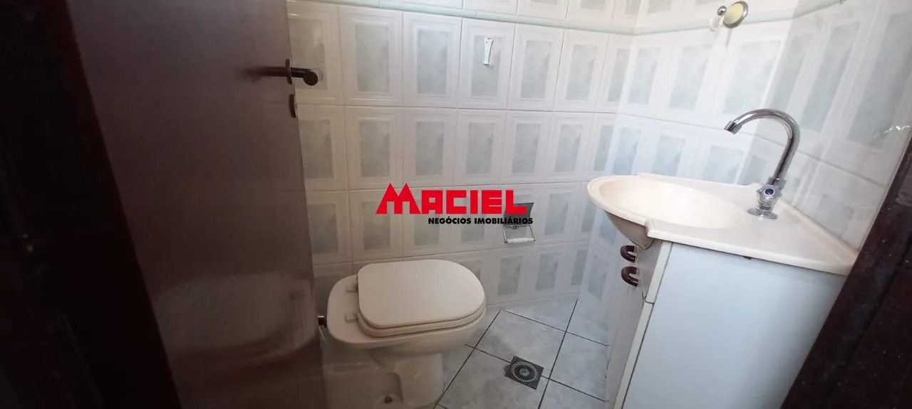 Alugar Casa / Sobrado em S&atilde;o Jos&eacute; dos Campos R$ 3.500,00 - Foto 20