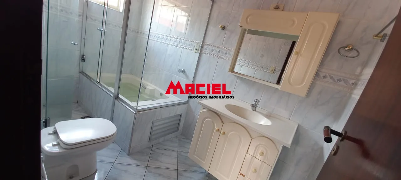 Alugar Casa / Sobrado em S&atilde;o Jos&eacute; dos Campos R$ 3.500,00 - Foto 18