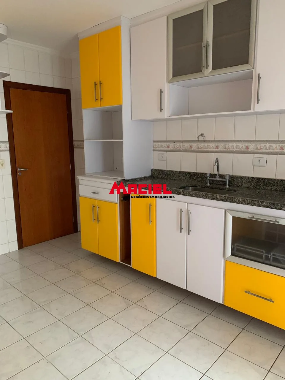 Alugar Apartamento / Padr&atilde;o em S&atilde;o Jos&eacute; dos Campos R$ 3.438,87 - Foto 28