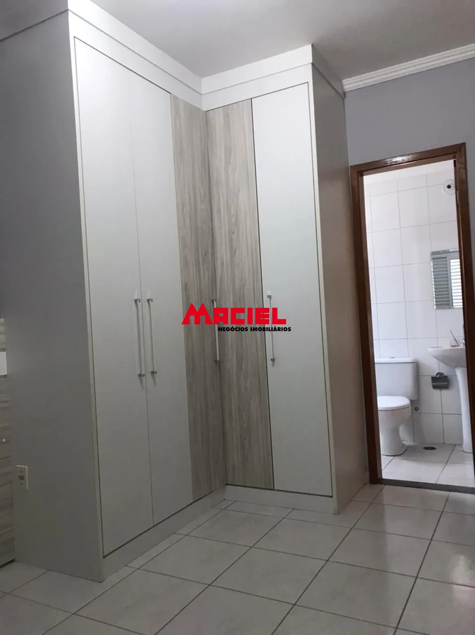 Comprar Apartamento / Padr&atilde;o em S&atilde;o Jos&eacute; dos Campos R$ 426.000,00 - Foto 11