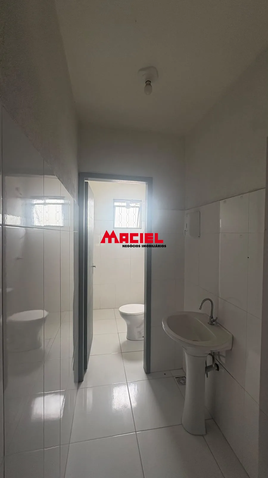 Alugar Comercial / Galp&atilde;o em S&atilde;o Jos&eacute; dos Campos R$ 7.000,00 - Foto 4