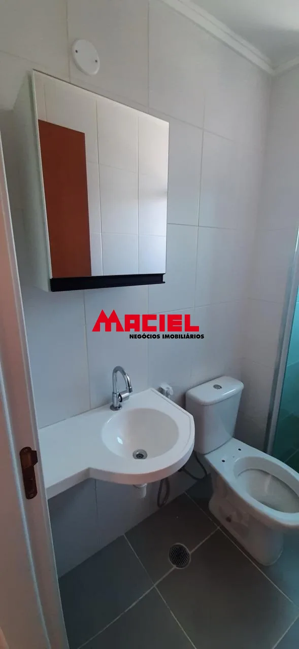 Alugar Apartamento / Padr&atilde;o em S&atilde;o Jos&eacute; dos Campos R$ 1.000,00 - Foto 9