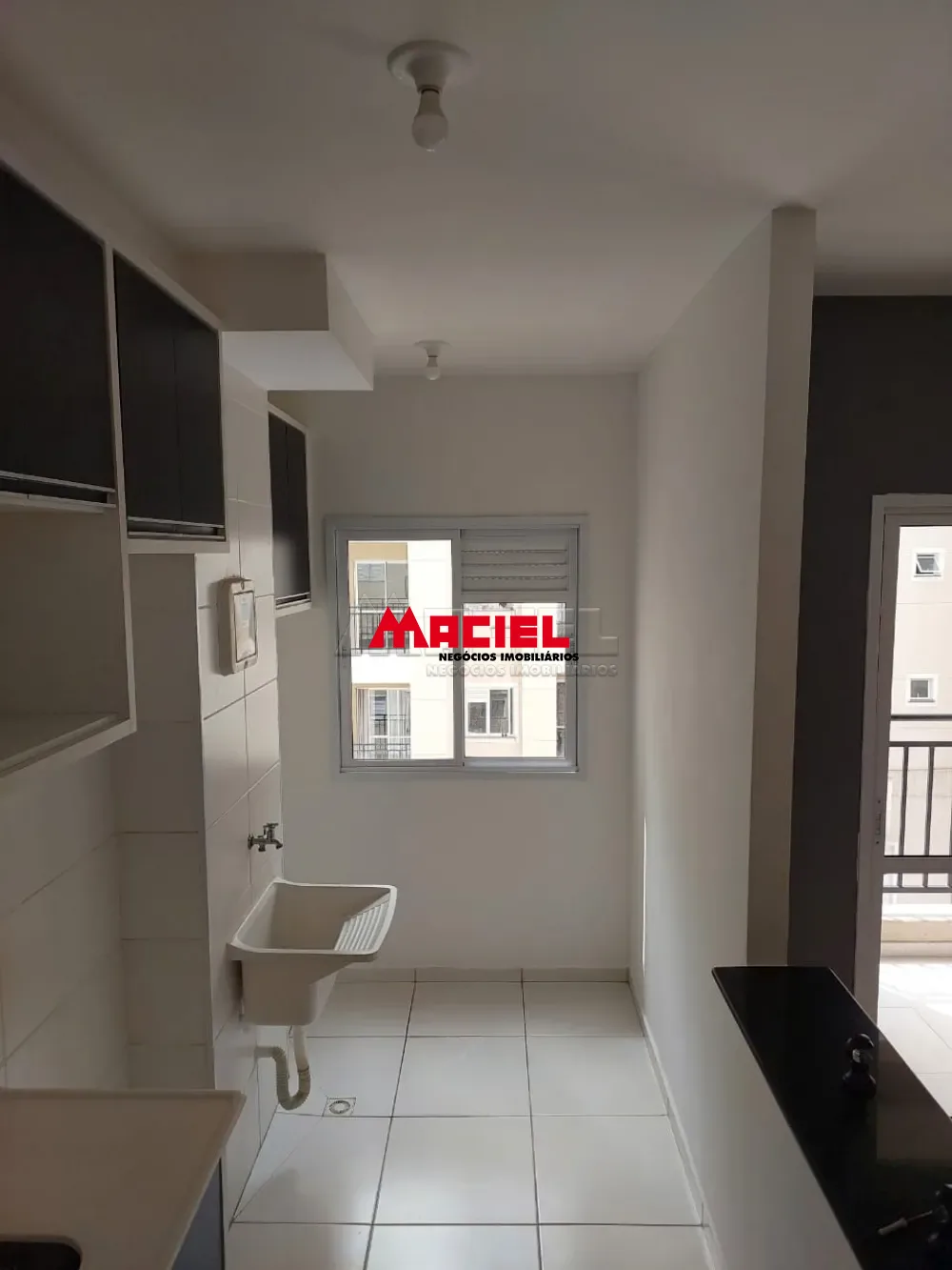 Alugar Apartamento / Padr&atilde;o em S&atilde;o Jos&eacute; dos Campos R$ 900,00 - Foto 10