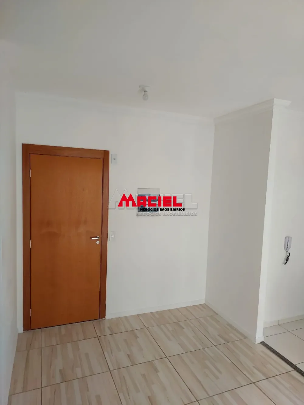 Alugar Apartamento / Padr&atilde;o em S&atilde;o Jos&eacute; dos Campos R$ 900,00 - Foto 14