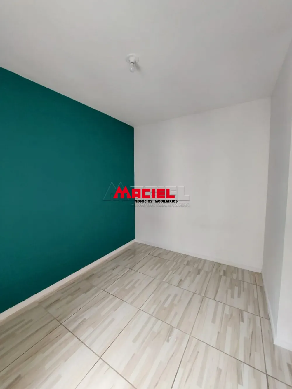 Alugar Apartamento / Padr&atilde;o em S&atilde;o Jos&eacute; dos Campos R$ 900,00 - Foto 16