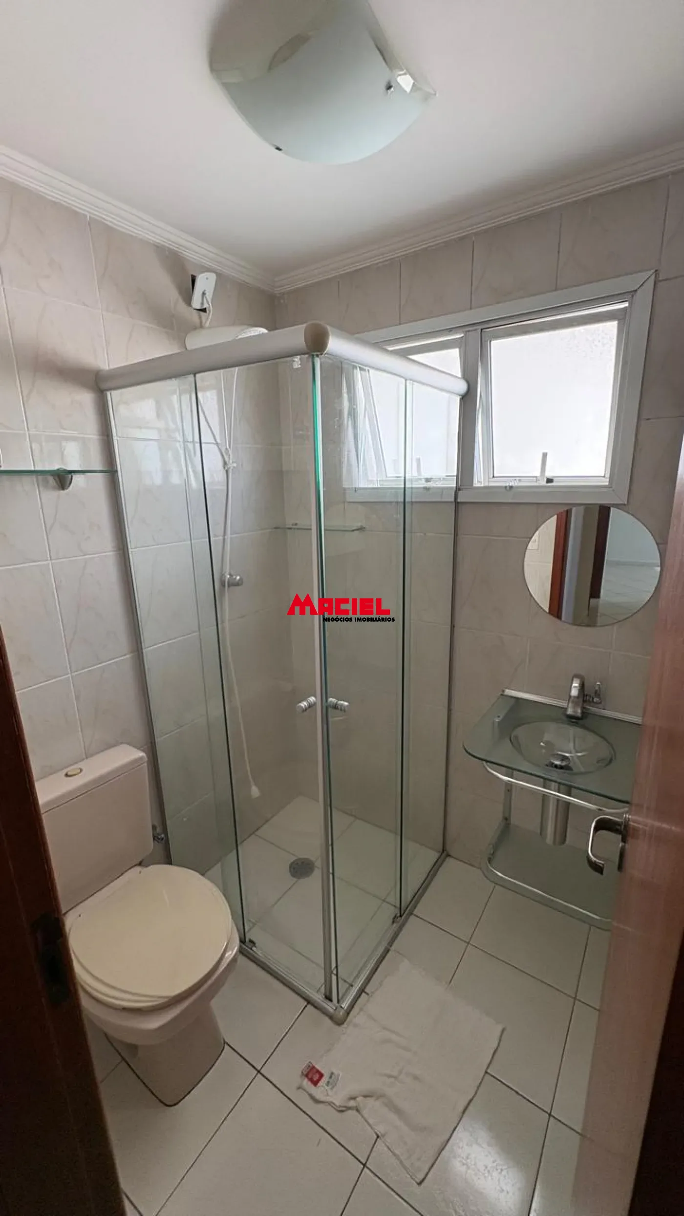 Alugar Apartamento / Padr&atilde;o em S&atilde;o Jos&eacute; dos Campos R$ 2.700,00 - Foto 10
