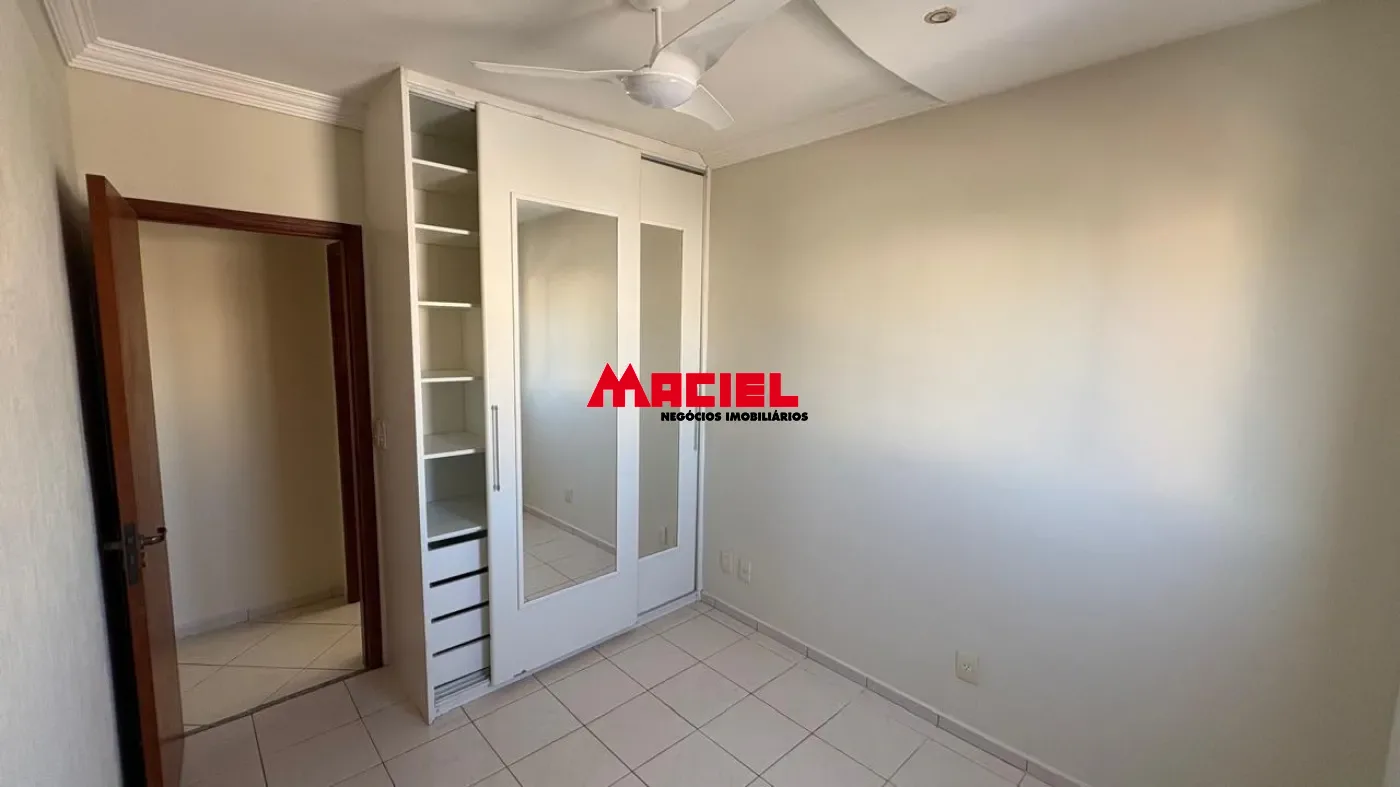 Alugar Apartamento / Padr&atilde;o em S&atilde;o Jos&eacute; dos Campos R$ 2.700,00 - Foto 12